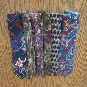 Lot of 7 Mens Polyester Ties
